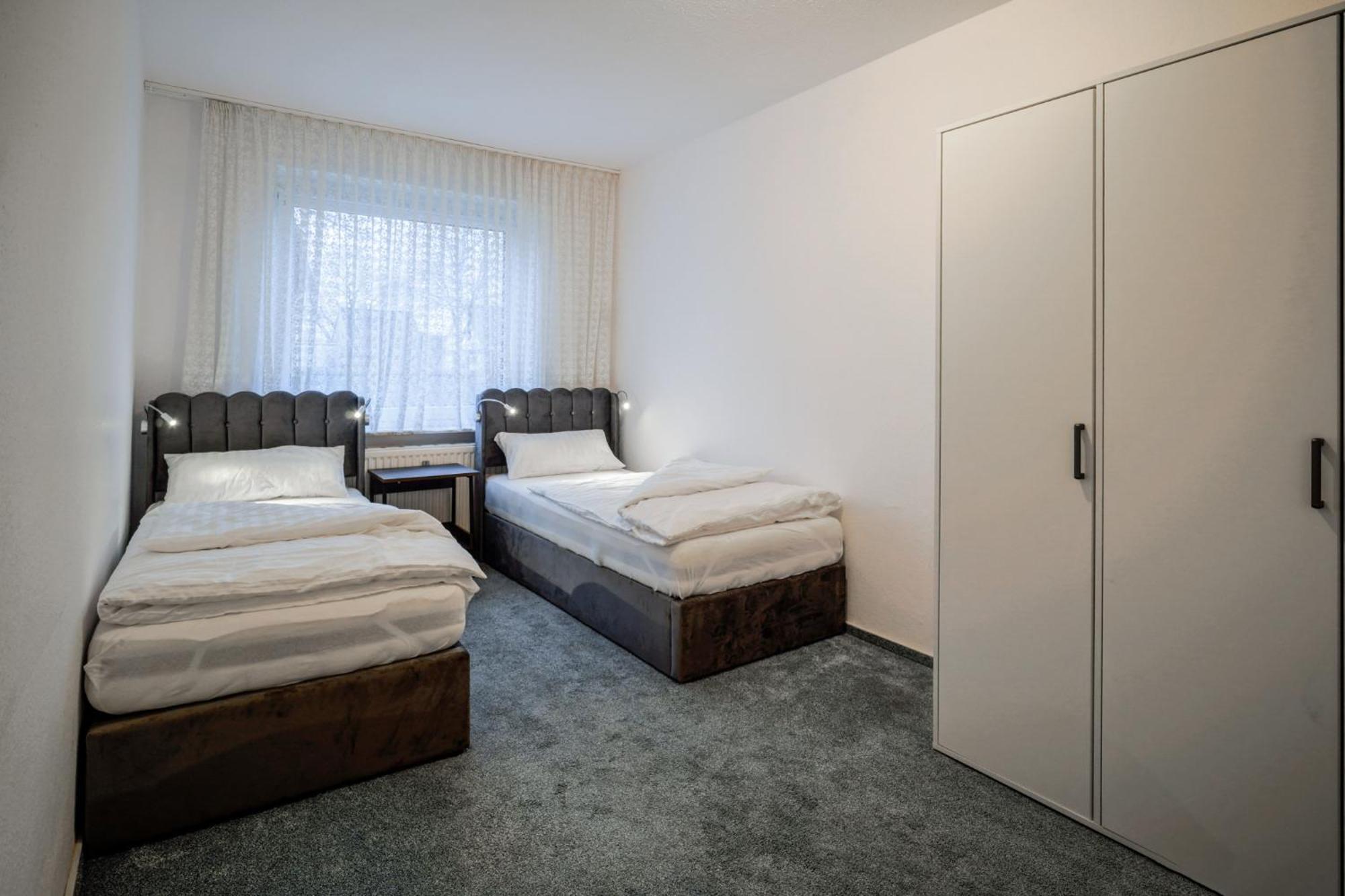 Smile Apartment Tiddische Exterior photo