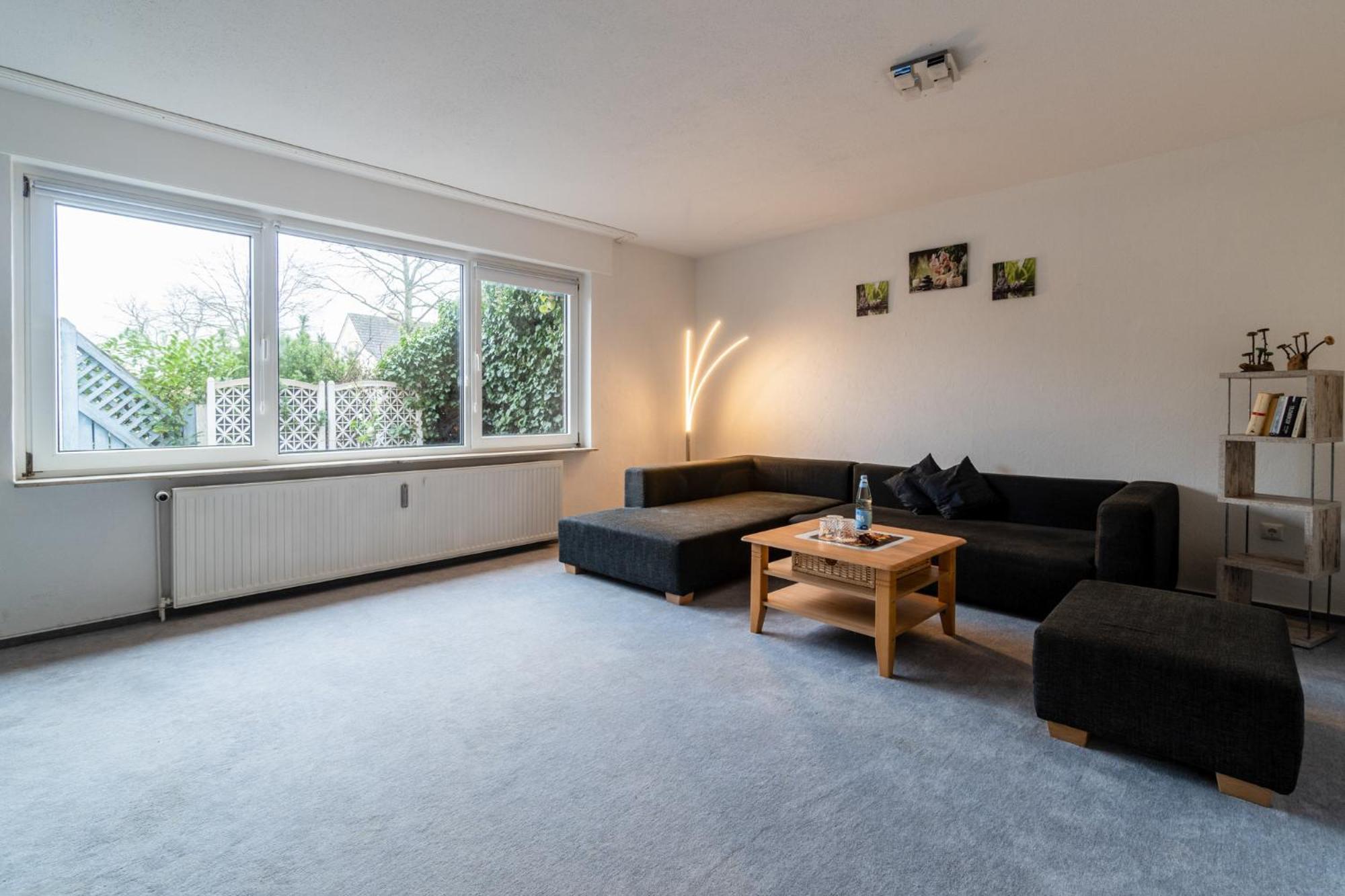 Smile Apartment Tiddische Exterior photo